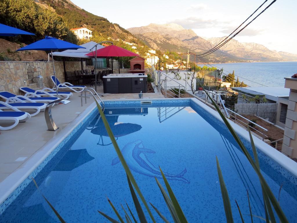 Villa Dusanka 피사크 외부 사진