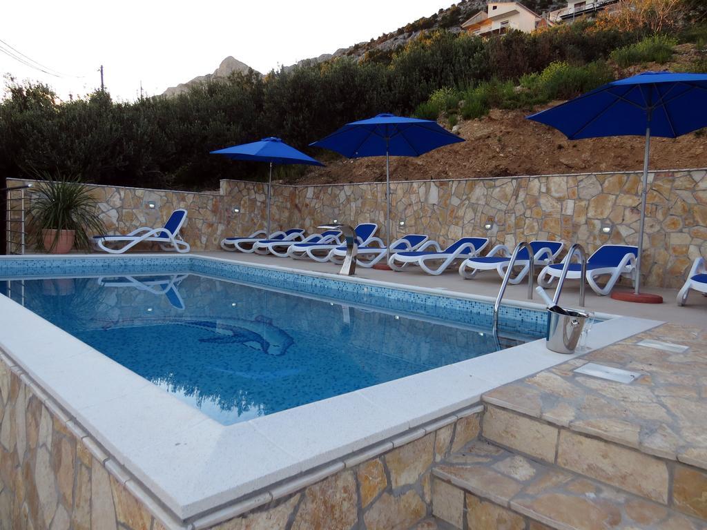 Villa Dusanka 피사크 외부 사진